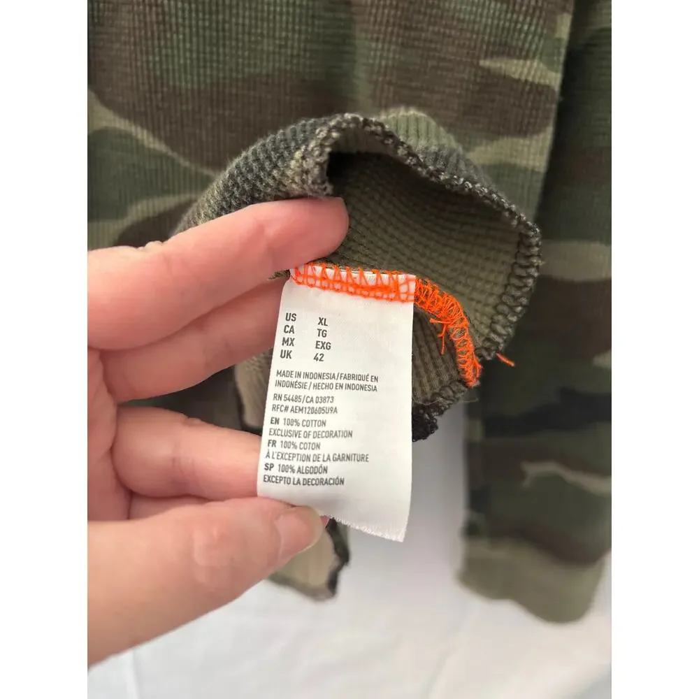 American Eagle Outfitters Classic Fit Thermal Shirt Large Green Camo Long Sleeve